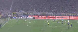 1740524875467039919.gif 国拉39.gif